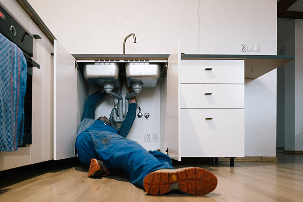 Professional Emergency Plumber technician working in Pottersville, NJ